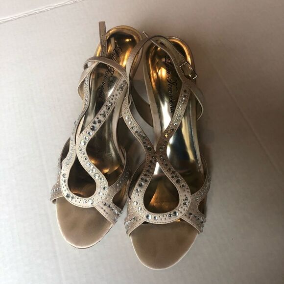 Lulu Townsend dressy sandals Champagne Lt Nikita rhinestones Size 8 in box - Picture 1 of 10